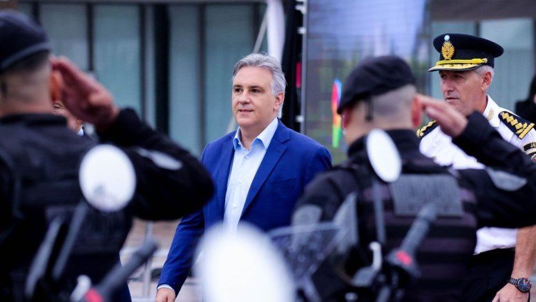 Martín Llaryora sube la apuesta: aumentó 84% el haber mínimo jubilatorio + bono bimestral