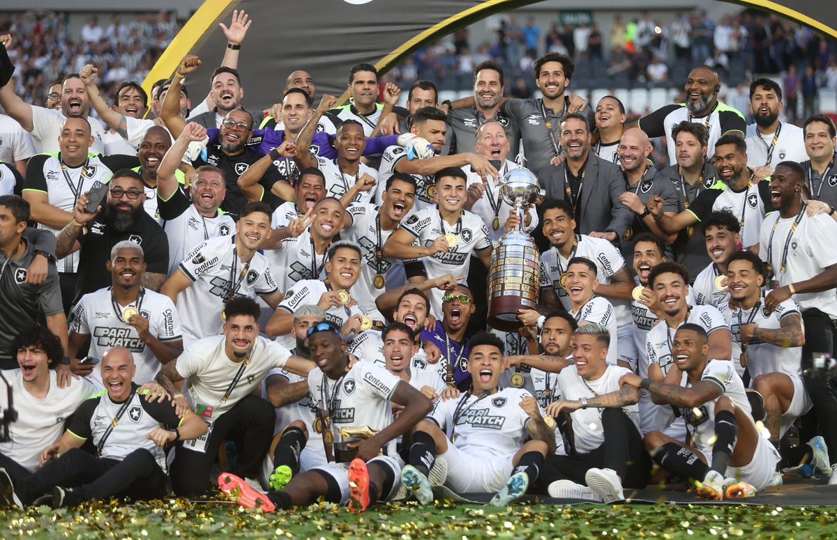 Botafogo de Futebol e Regatas campeón de América 2024.