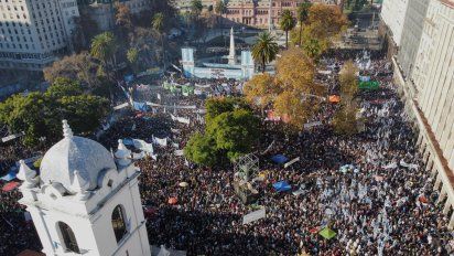 CFK presa llenó Plaza de Mayo y Milei dice que no lo 