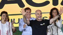altText(Hasta peronistas quiere Horacio para su frente en 2023)}