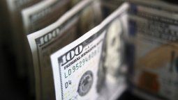 Dólar.