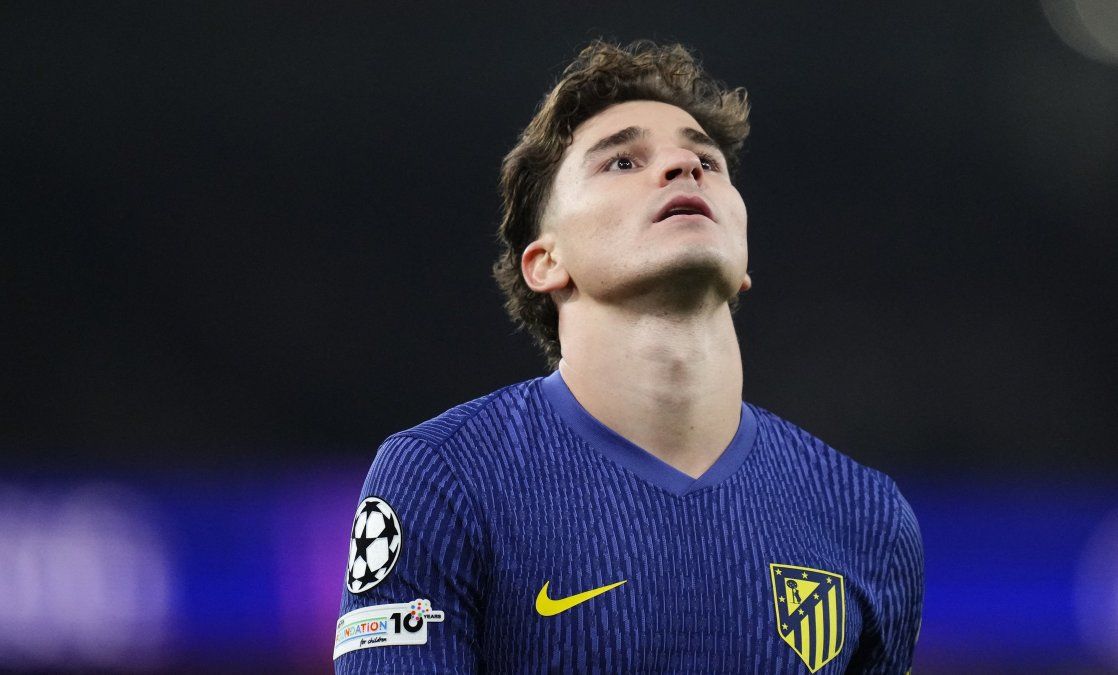 Volantazo: Barcelona se olvida de Julián Álvarez y va por otro delantero de la Selección Argentina