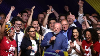 8 razones que explican el viraje de Brasil a favor de Lula en 3 semanas