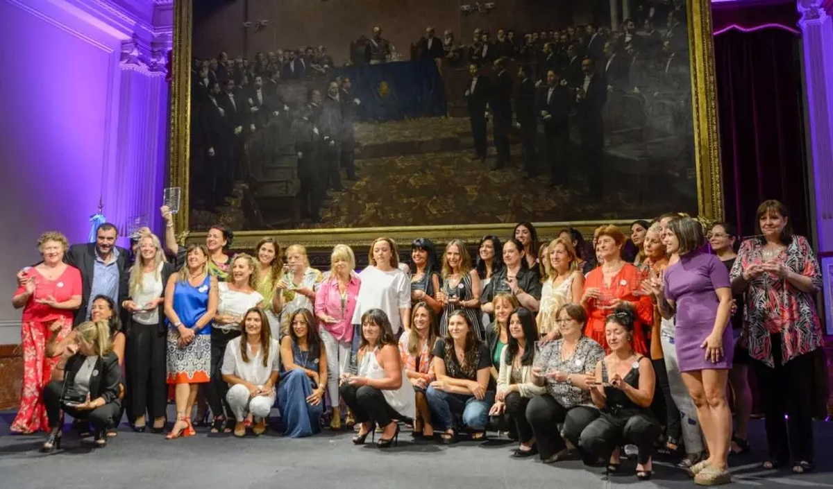 Homenaje a las mujeres legisladoras en el Congreso Nacional