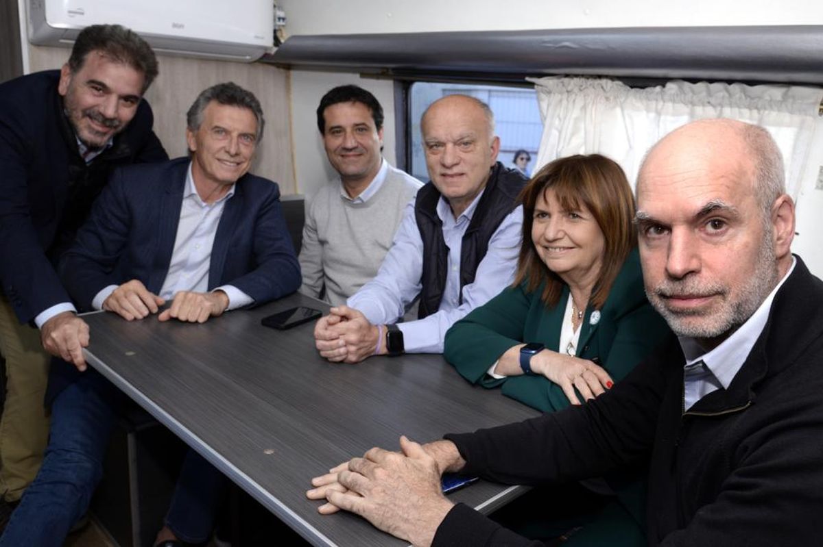 Todo el equipo de Patricia Bullrich en Lomas de Zamora Todo el equipo de Patricia Bullrich en Lomas de Zamora