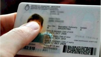 Presentaron un proyecto para que otorgar la ciudadanía argentina no sea tan fácil. Presentaron un proyecto para que otorgar la ciudadanía argentina no sea tan fácil.