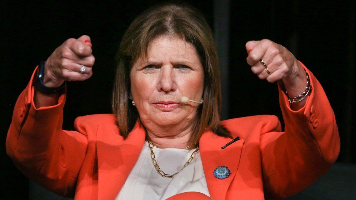 Patricia Bullrich: réplica y chicana a CFK y Alberto Fernández.