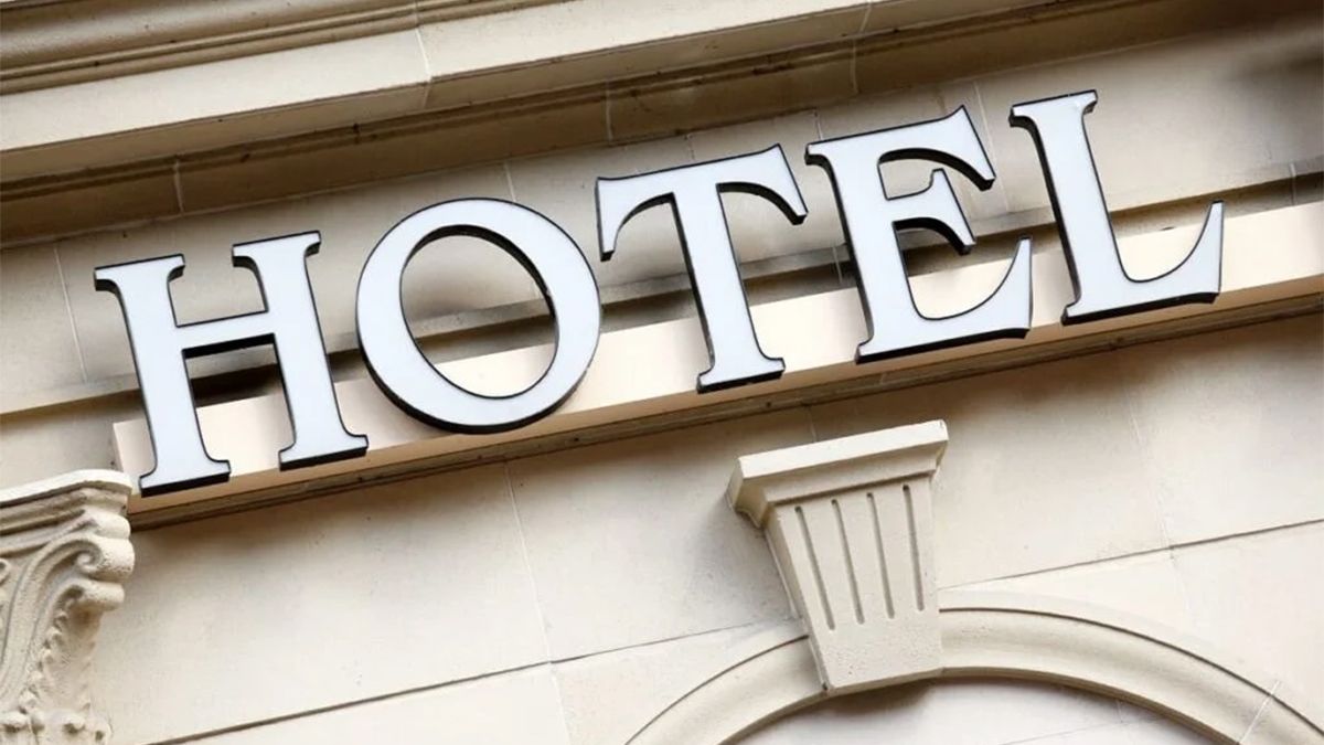 La empresa de alarmas Prosegur reveló que el 40% de los hoteles no cuenta con medidas de seguridad modernas en la actual temporada de verano 2026. La empresa de alarmas Prosegur reveló que el 40% de los hoteles no cuenta con medidas de seguridad modernas en la actual temporada de verano 2026.