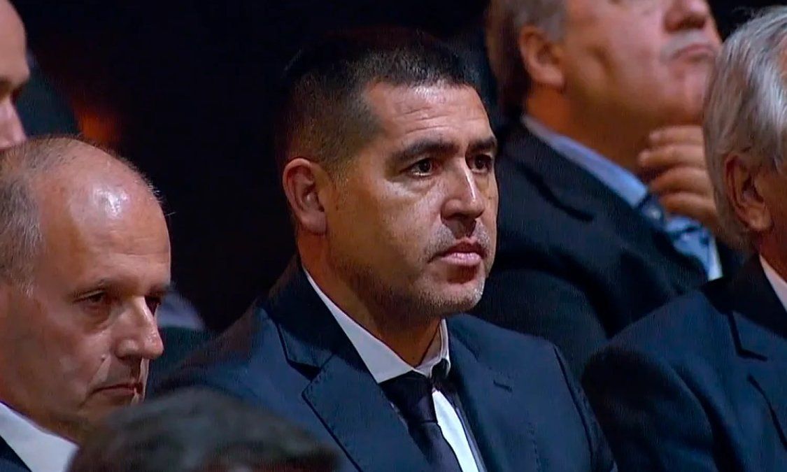 Riquelme y otra decisión en Boca