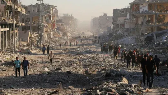 Israel bombardea Gaza tras la orden de Netanyahu de un poderoso ataque Israel bombardea Gaza tras la orden de Netanyahu de un poderoso ataque