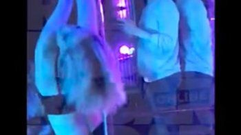 jennifer lawrence, in fraganti: ¡borracha y con coreografia de striptease! jennifer lawrence, in fraganti: ¡borracha y con coreografia de striptease!