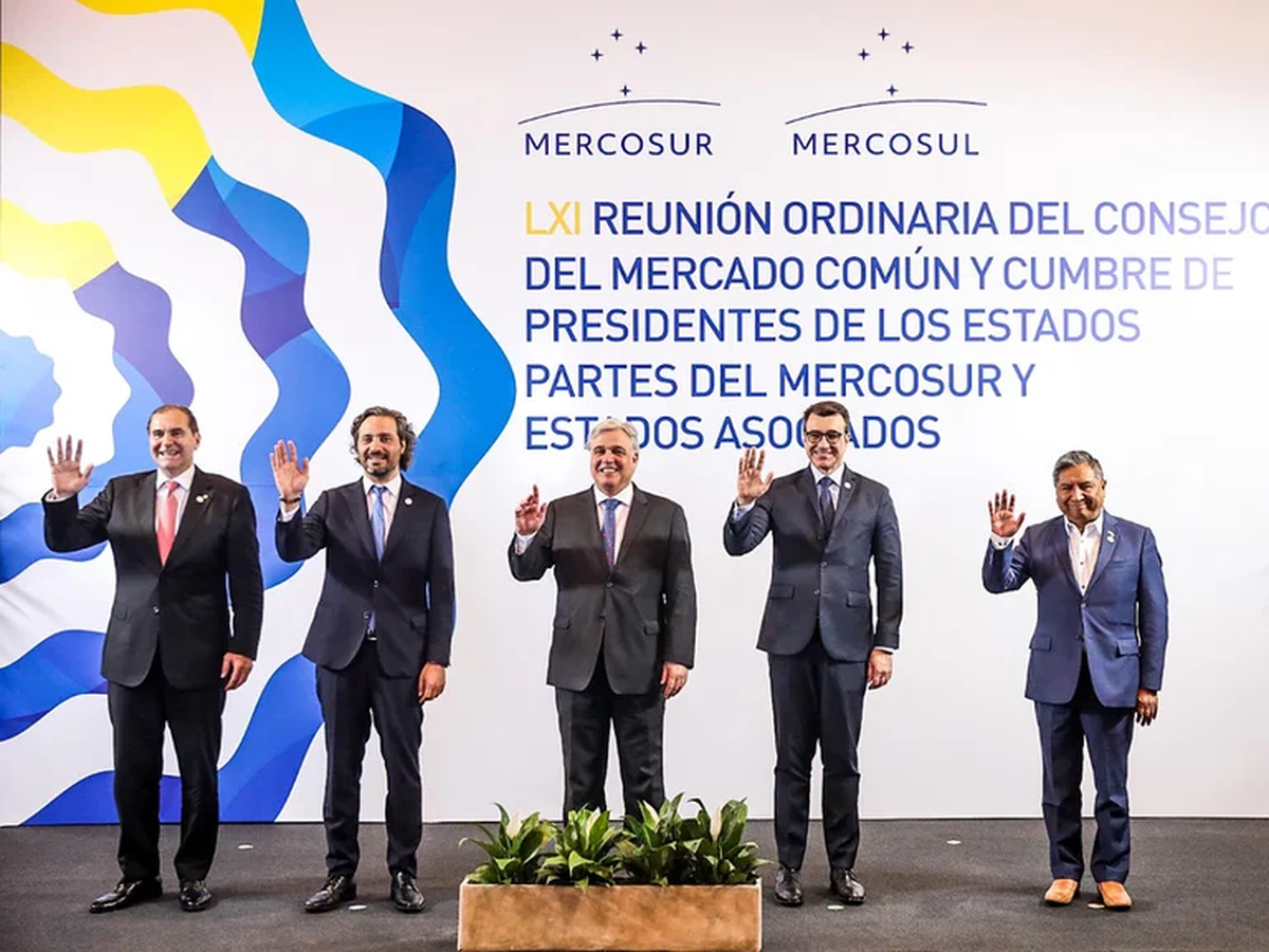 Los cancilleres del bloque regional en la cumbre del Mercosur.