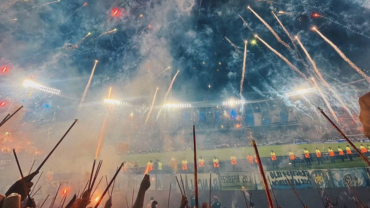 Guillermo Cimadevilla, identificado como hincha de Independiente, le aplicó, a través de la Aprevide, una nueva sanción a Racing. Guillermo Cimadevilla, identificado como hincha de Independiente, le aplicó, a través de la Aprevide, una nueva sanción a Racing.