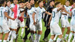 altText(Sin mostrar su mejor versión, Argentina Sub23 mantuvo el invicto y se clasificó a los JJOO de Tokio)}