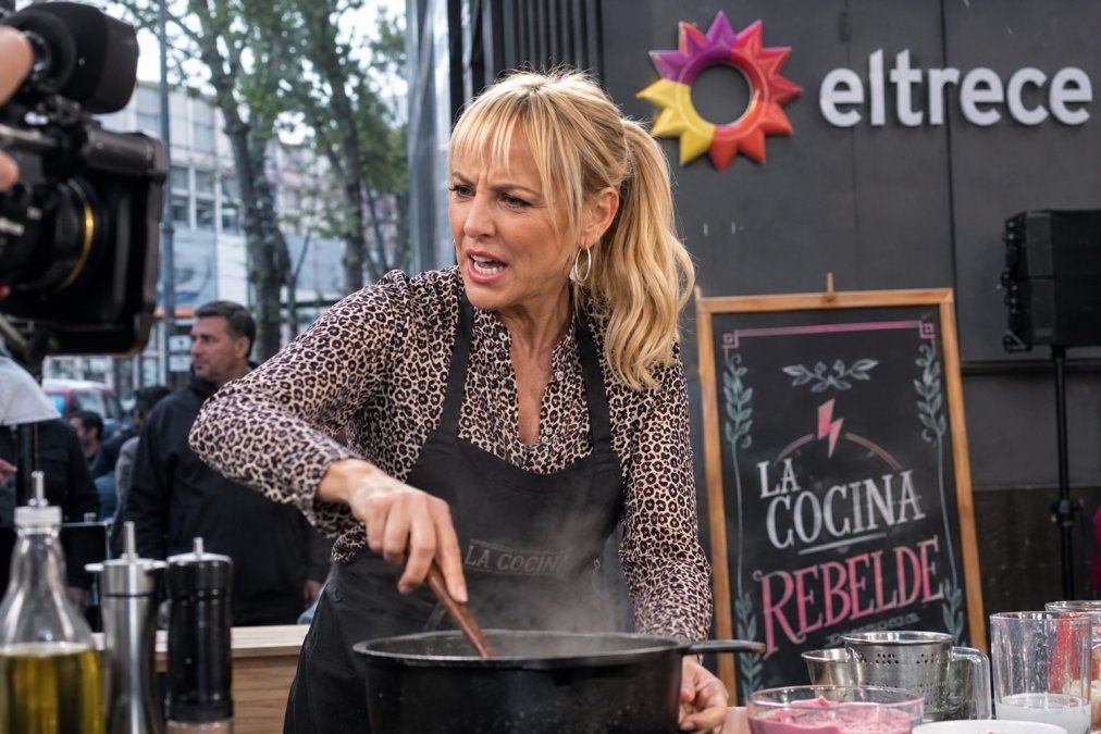 Del estudio a la calle: El enojo de Jimena Monteverde por el nuevo formato de su programa televisivo.