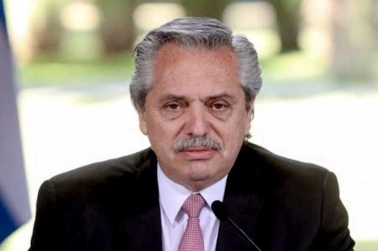 Alberto prorrogó por 60 días la prohibición de despidos o suspensiones sin causa.