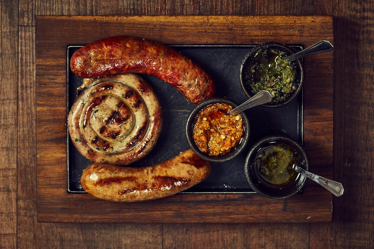 Don Julio se caracteriza por la calidad en sus cortes de carne y embutidos artesanales.