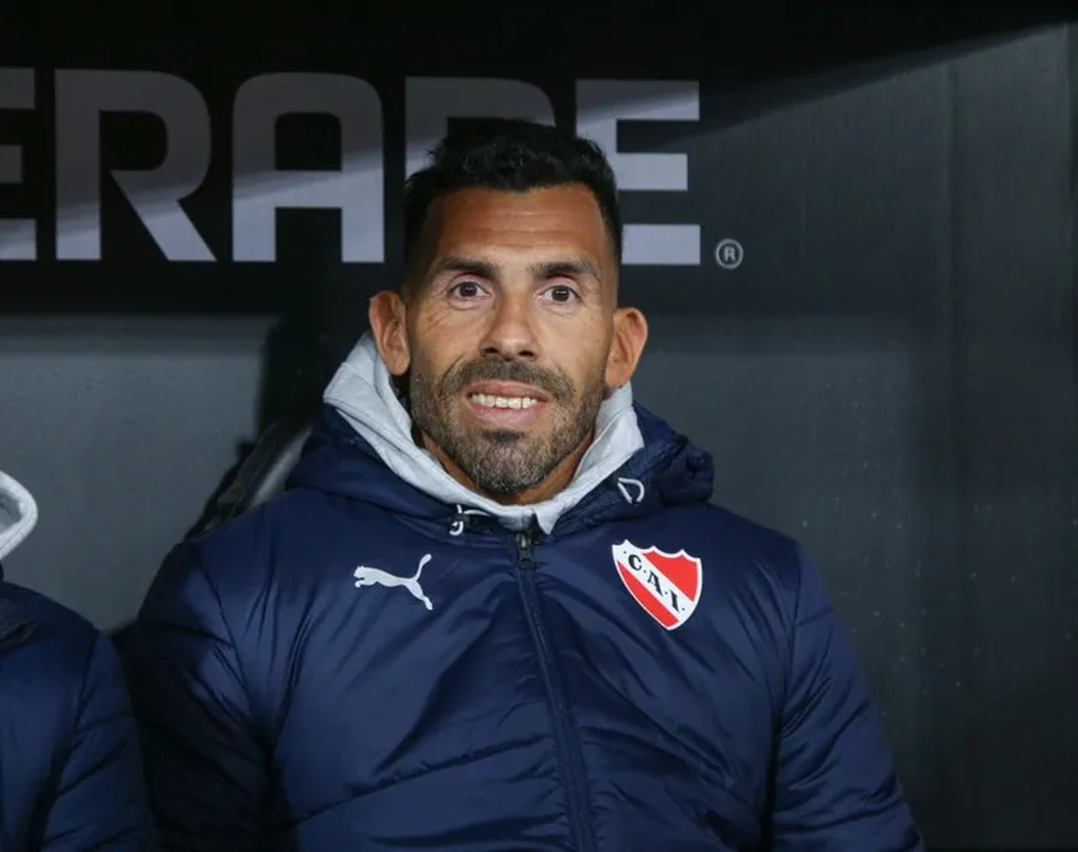 "No era fácil para lo que me trajeron, que era salvar a Independiente de un momento difícil. Lo hicimos y en el campeonato quedamos a un gol de clasificar. Luego no pudimos, pero lo hemos hecho muy bien". Carlos Tévez analizó su paso por el Rojo. "No era fácil para lo que me trajeron, que era salvar a Independiente de un momento difícil. Lo hicimos y en el campeonato quedamos a un gol de clasificar. Luego no pudimos, pero lo hemos hecho muy bien". Carlos Tévez analizó su paso por el Rojo.