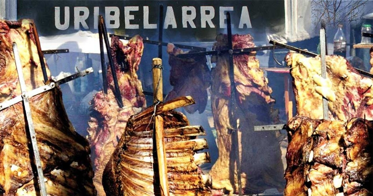 Un pueblo con el costillar más exquisito de Buenos Aires. Un pueblo con el costillar más exquisito de Buenos Aires.