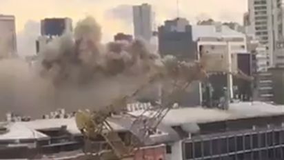 Incendio en Puerto Madero: Se prendió fuego un restaurante