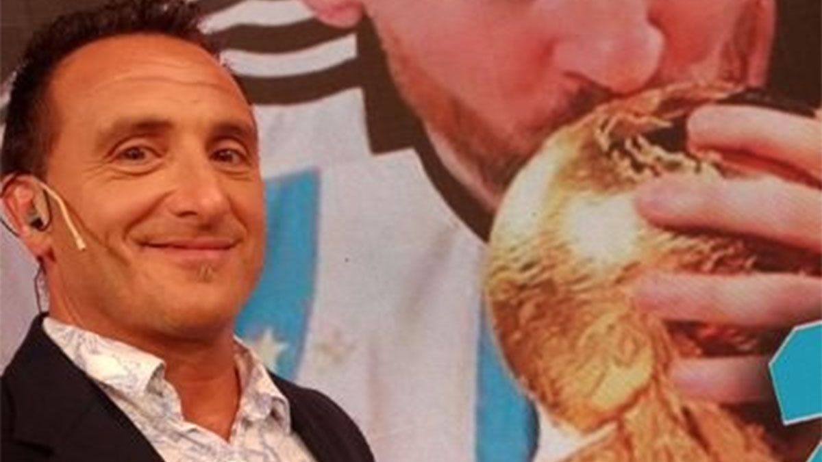 PabloGravellone, periodista de TN, le pidió a Claudio Tapia y a Federico Beligoy quedespidan a Andrés Merlos, lo acusaron de “ensobrado”.(Foto: Gentileza: X ex-Twitter)