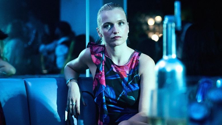 Tiene 6 episodios y es la miniserie que todo el mundo se está devorando