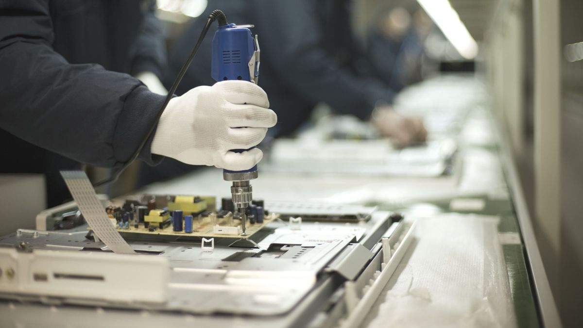 Pymes electrónicas y de luminotecnias preocupadas por los cambios que le quitan el sueño Pymes electrónicas y de luminotecnias preocupadas por los cambios que le quitan el sueño