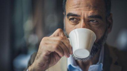 Dura advertencia para los bebedores frecuentes de café