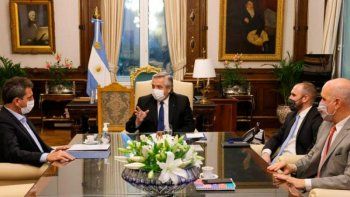 Pedido a Massa de dar alivio fiscal a 3,2 millones de monotributistas