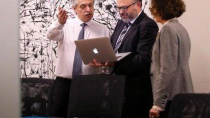 “No hay dólares”: Alberto F. teme 30% de desocupación y saca a sus ministros a 