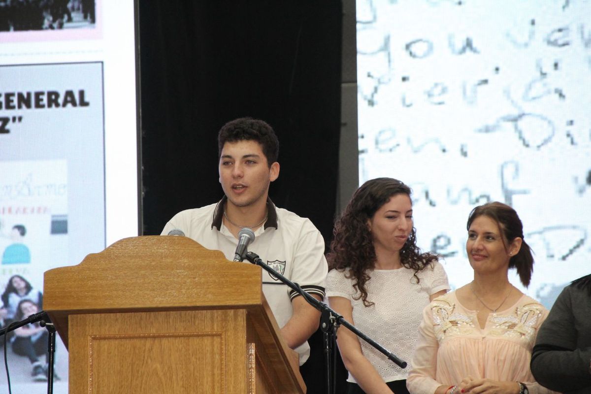 Ganadores de los premios Ana Frank al 1er. Concurso Literario sobre discurso del odio y racismo. Ganadores de los premios Ana Frank al 1er. Concurso Literario sobre discurso del odio y racismo.