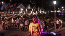 Sets de música para disfrutar junto al río.&nbsp;