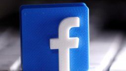 altText(Tras la retirada de anunciantes, Facebook intenta congraciarse con los grandes medios)}