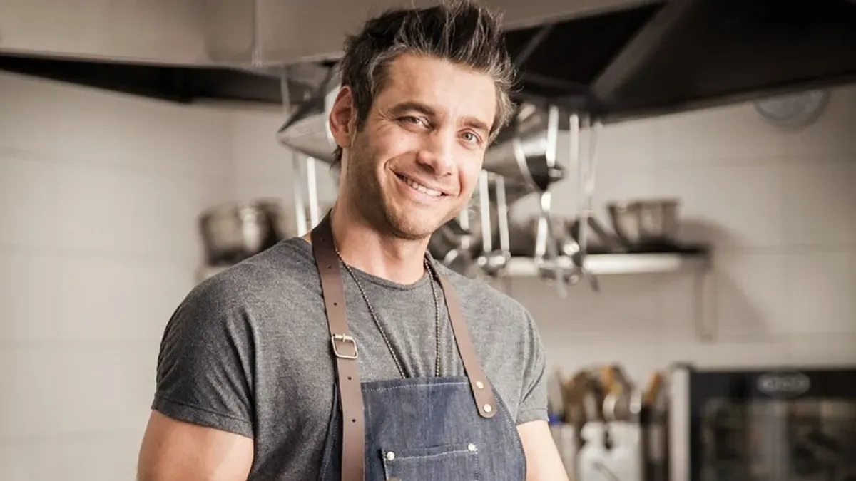 Rodrigo Cascón quedó afuera de La Peña de Morfi tras 10 años en Telefe, sin explicaciones claras y avisado dos semanas antes. Fuente: X Rodrigo Cascón quedó afuera de La Peña de Morfi tras 10 años en Telefe, sin explicaciones claras y avisado dos semanas antes. Fuente: X