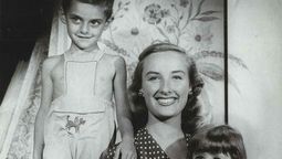 altText(Mirtha Legrand, diva del espectáculo: Lágrimas por Danielito y vida de película)}
