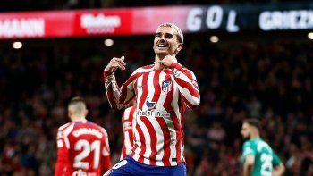 Griezman puso el 2-0 tempranero del Atlético Madrid sobre Barcelona en la semifinal de la Copa del Rey. Griezman puso el 2-0 tempranero del Atlético Madrid sobre Barcelona en la semifinal de la Copa del Rey.