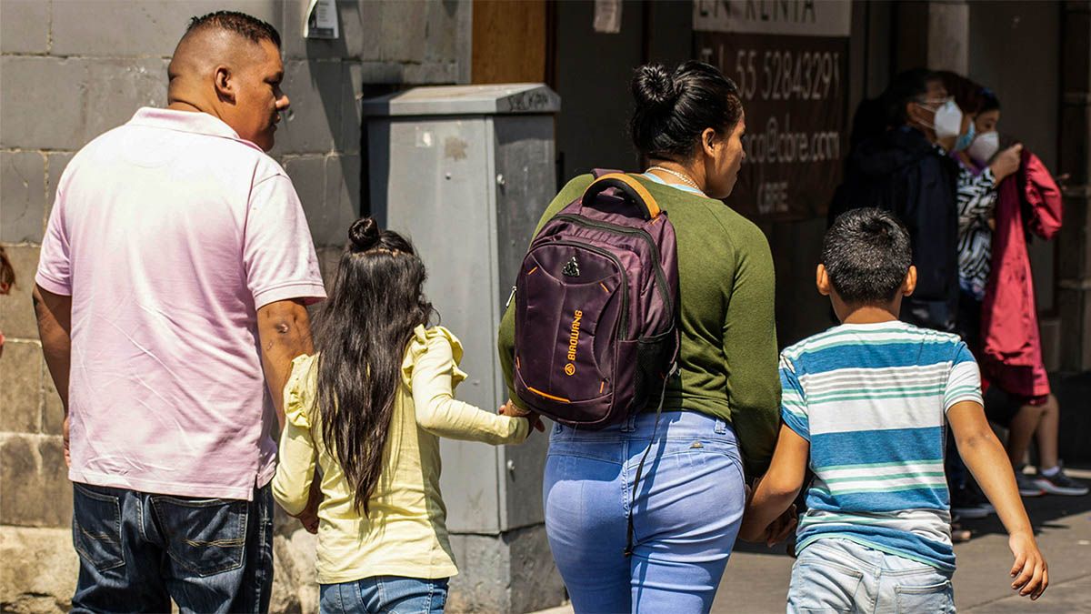 El IVFC emitió un muy duro informe en el que reveló que desde 2023 cerraron más de 26 mil empresas y se perdieron más de 216 mil empleos. El IVFC emitió un muy duro informe en el que reveló que desde 2023 cerraron más de 26 mil empresas y se perdieron más de 216 mil empleos.