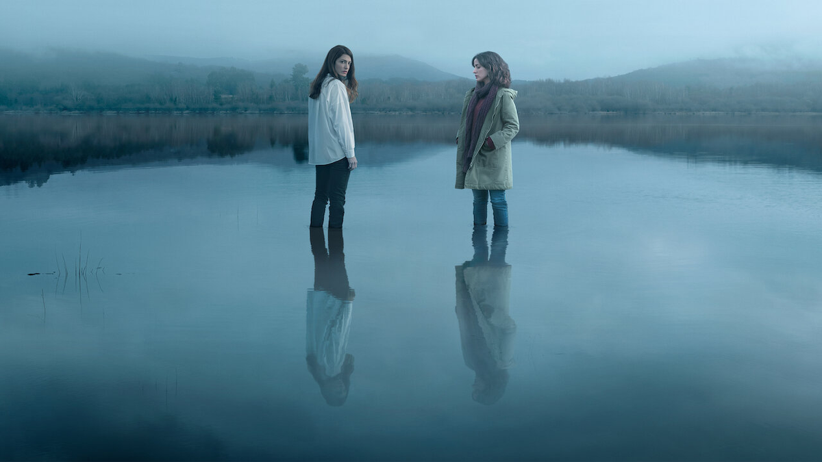 "El desorden que dejas" cuenta la historia de Raquel, una profesora que llega a un colegio donde descubre que su predecesora murió en circunstancias misteriosas. "El desorden que dejas" cuenta la historia de Raquel, una profesora que llega a un colegio donde descubre que su predecesora murió en circunstancias misteriosas.