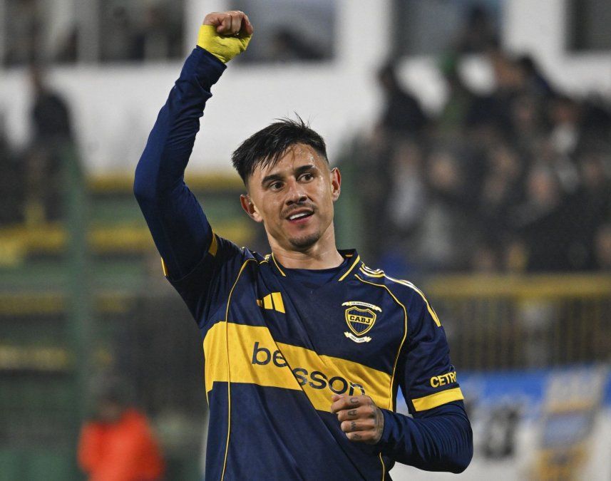 Claudio Úbeda sacudió Boca con una decisión inesperada: Qué pasó con Adam Bareiro