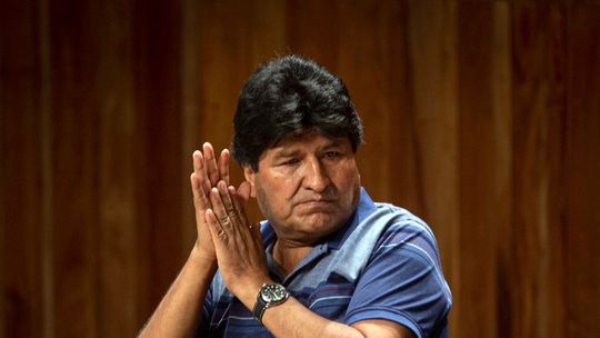 Evo Morales respondió con bloqueos.