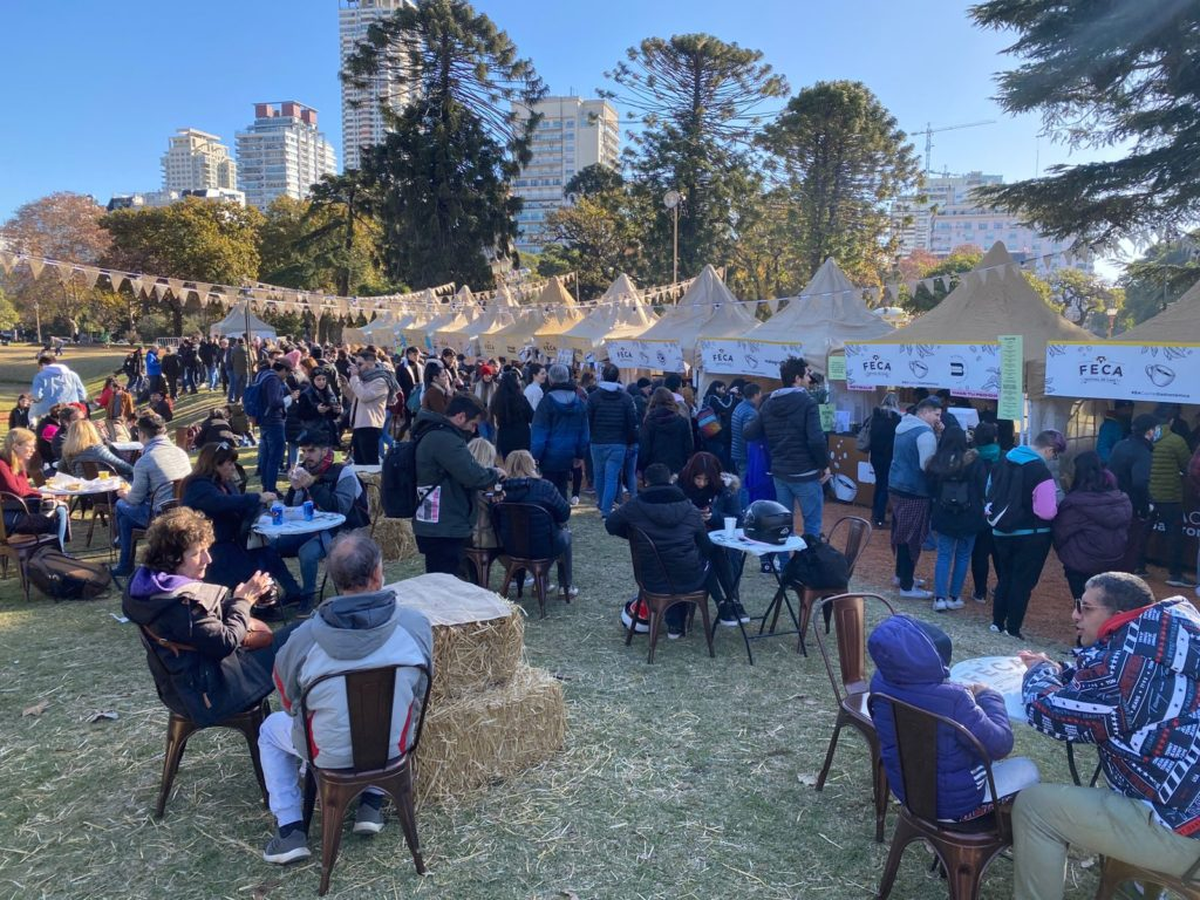 Habrán casi 40 stands para disfrutar del Festival de Café en la Ciudad de Buenos Aires. Habrán casi 40 stands para disfrutar del Festival de Café en la Ciudad de Buenos Aires.