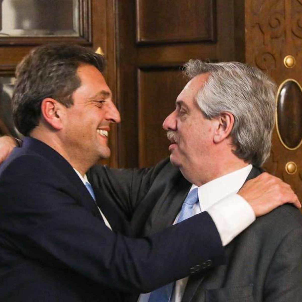 La verdad de la relación no es esta foto: Sergio Massa y Alberto Fernández. La no reelección del Presidente es parte de lo que viene.
