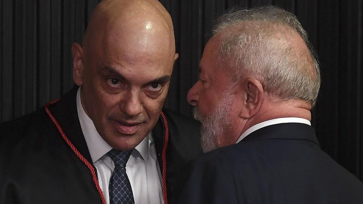 Alexandre de Moraes, juez de la Corte Suprema de Brasil, y Lula da Silva. Alexandre de Moraes, juez de la Corte Suprema de Brasil, y Lula da Silva.