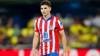 Bombazo sobre Julián Álvarez: Hugo Balassone confirmó el futuro de la Araña