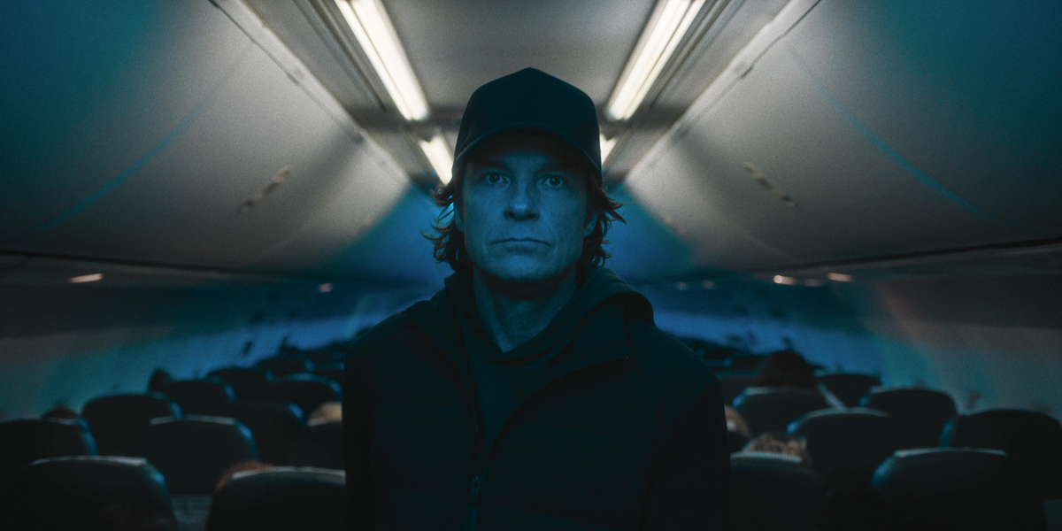 Carry On tomó muchísimo de Duro de Matar. Carry On tomó muchísimo de Duro de Matar.