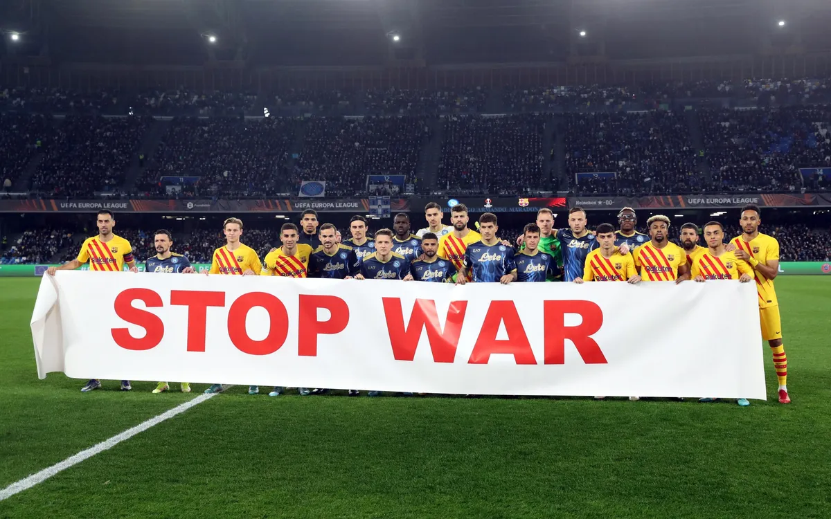 Napoli y FC Barcelona bajo el lema de 