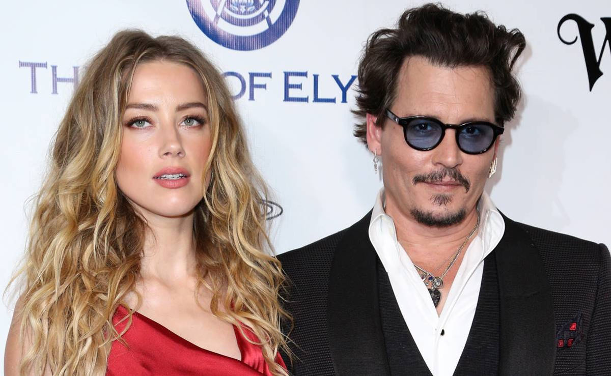 Amber Heard junto a su ex marido Johnny Depp, con quien genero la gran polémica del ultimo tiempo.
