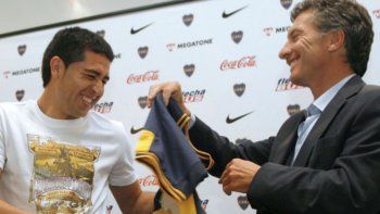 Mauricio Macri vs Juan Román Riquelme Mauricio Macri vs Juan Román Riquelme