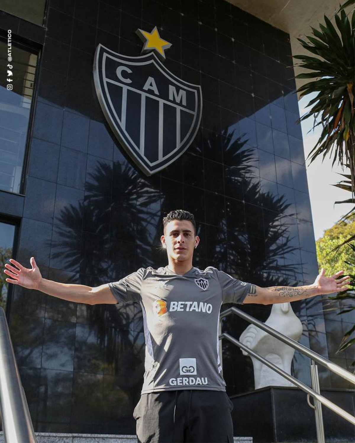 Cristian Pavón se fue libre al Atlético Mineiro. (Foto: Prensa Atlético Mineiro).