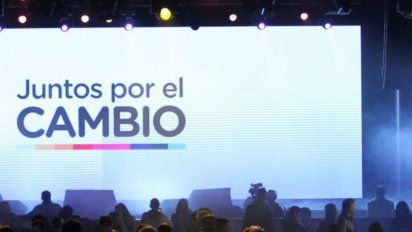 Los ex Juntos por el Cambio a los pies de Milei: 